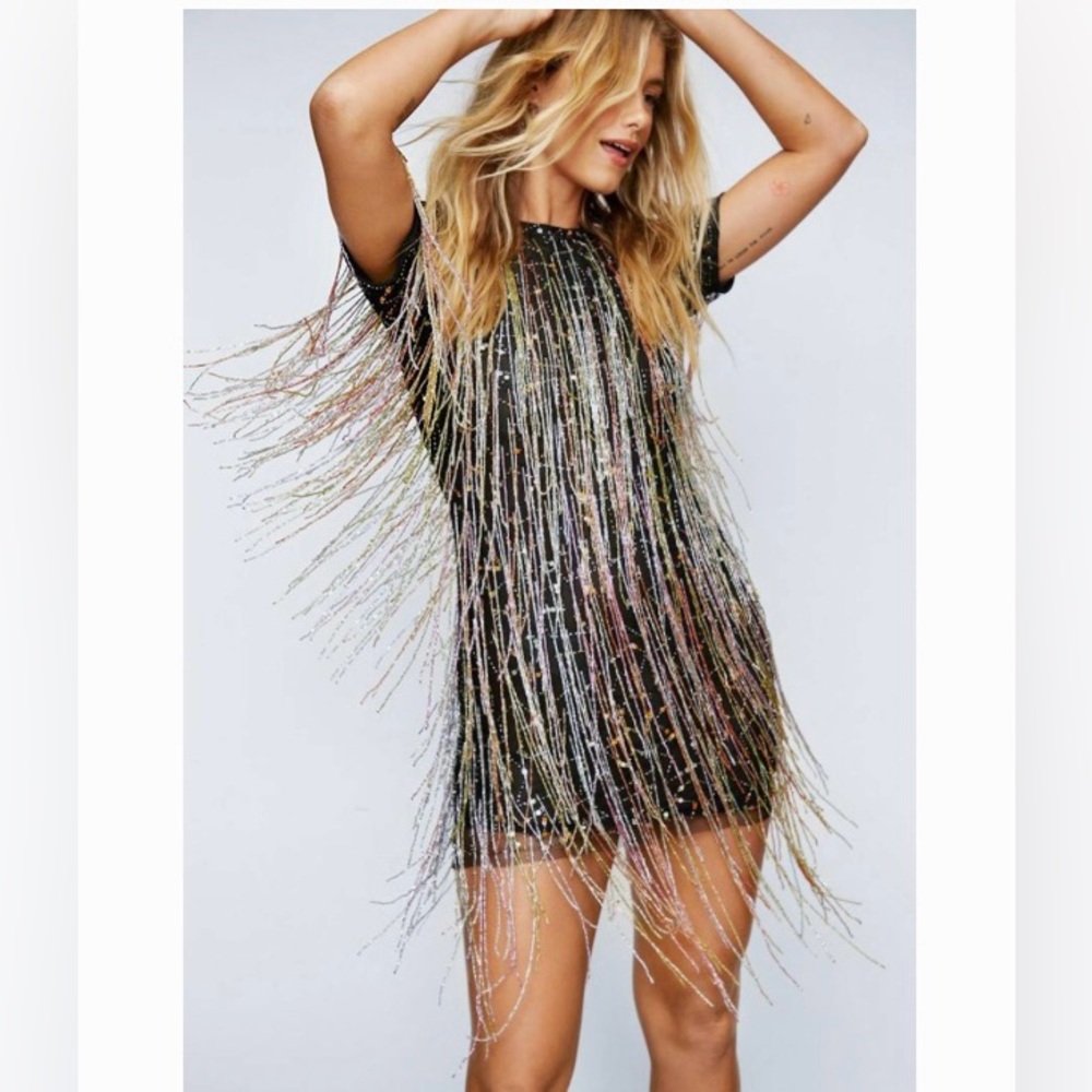 NWT Nasty Gal Tassel Beaded Mini Shift Dress 🤩❤️